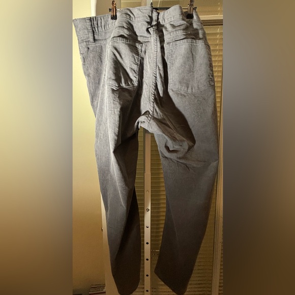 St. John Bays Straight Leg Mid Rise Corduroy Pants-Size 24/3X - Picture 10 of 10